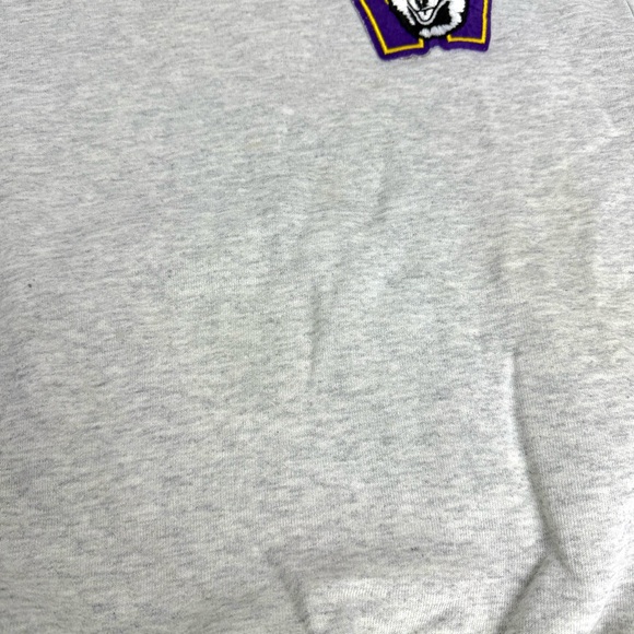 Vintage Majestic University of  Washington Husky Crewneck Sweater - Picture 6 of 9